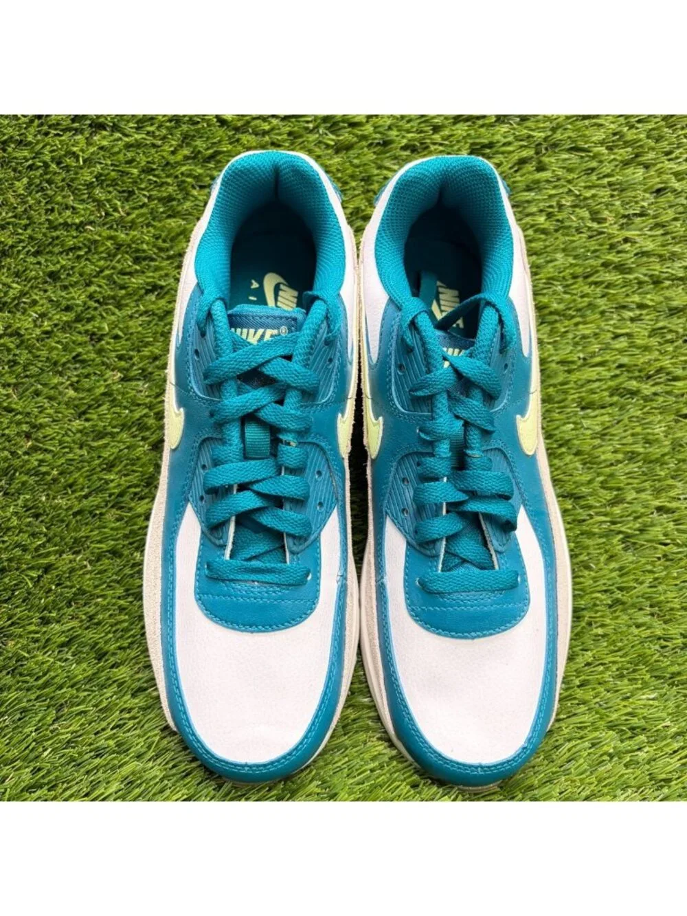 Nike please review